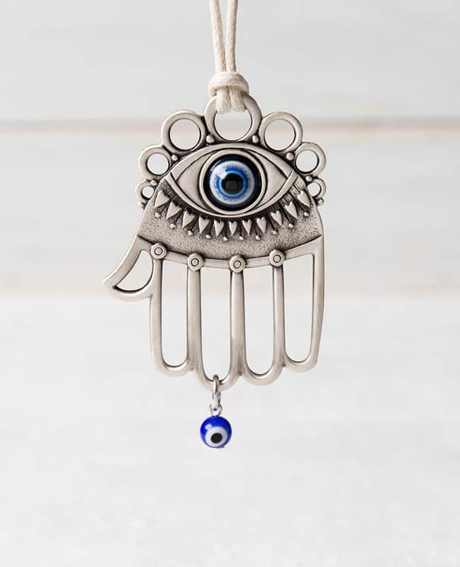 מתלה לרכב חמסה עין כחולה