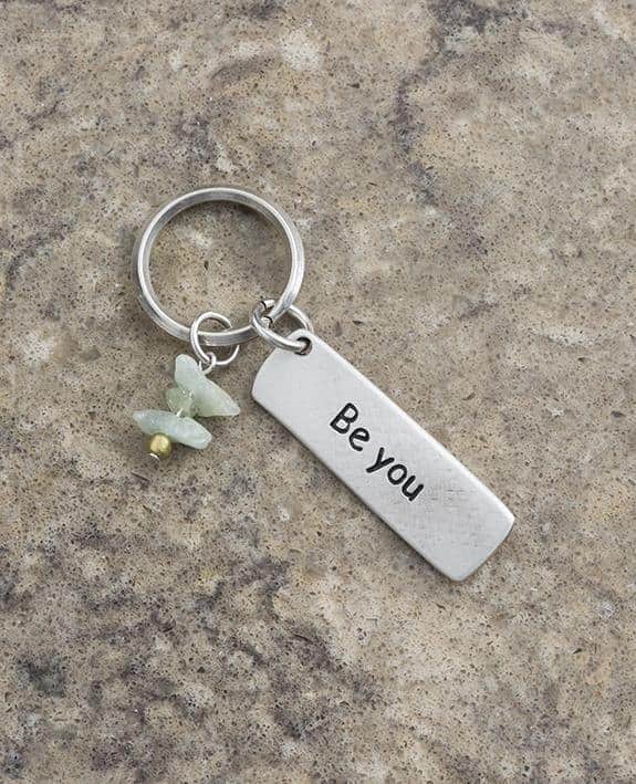 מחזיק מפתחות "Be you"