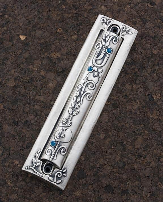 מזוזת חיטה ורימון