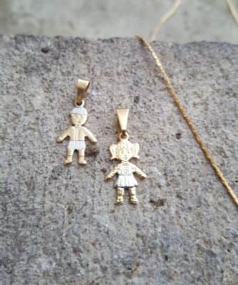 תליון ילד/ה , ציפוי זהב (ללא שרשרת)