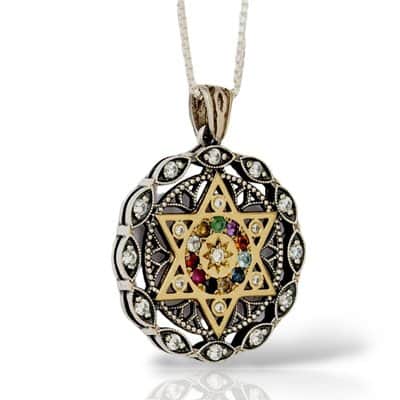 תליון חושן מלכותי מכסף בשילוב מגן דוד מזהב משובץ באבני החושן יקרות וזירקון לבן מסביב