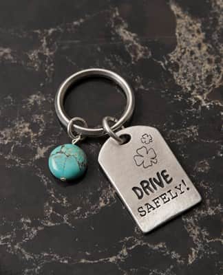 מחזיק מפתחות Drive Safely , Someone loves you