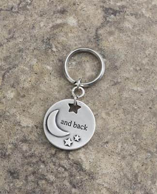 מחזיק מפתחות "אהבה עד הירח"