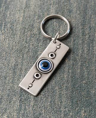 מחזיק מפתחות "טפו טפו"