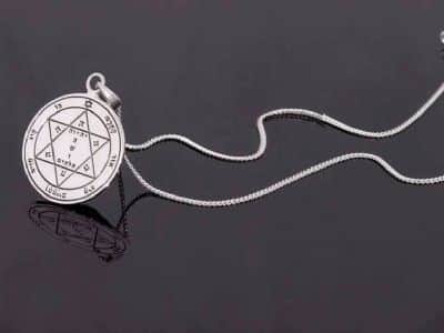 שרשרת חותם שלמה - בריאות