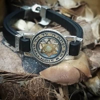 צמיד לגבר "יפתח ה' לך את אוצרו הטוב" , כסף וזהב משובץ באבן אוניקס , עור (איכו