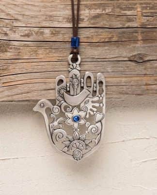 תליון קיר חמסה מעוטרת יונה