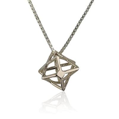 שרשרת "מגן דוד - המרכבה" לשמירה גשמית ורוחנית , כסף